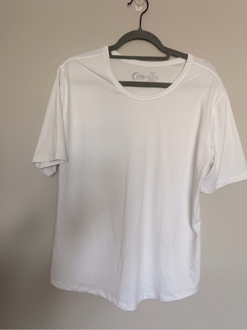 Zyia Lot Active Tank Top & 2 Go To Ultra-Soft Short Sleeve T-Shirt Plus Size 2XL - Picture 7 of 15